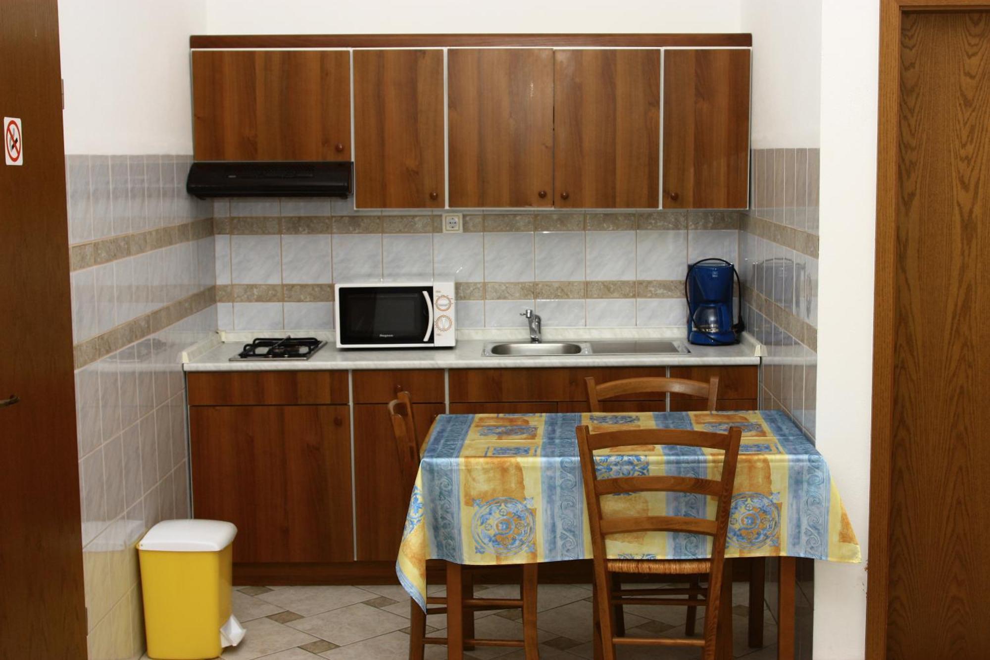 Apartments And Rooms Villa Chiara Krnica Εξωτερικό φωτογραφία