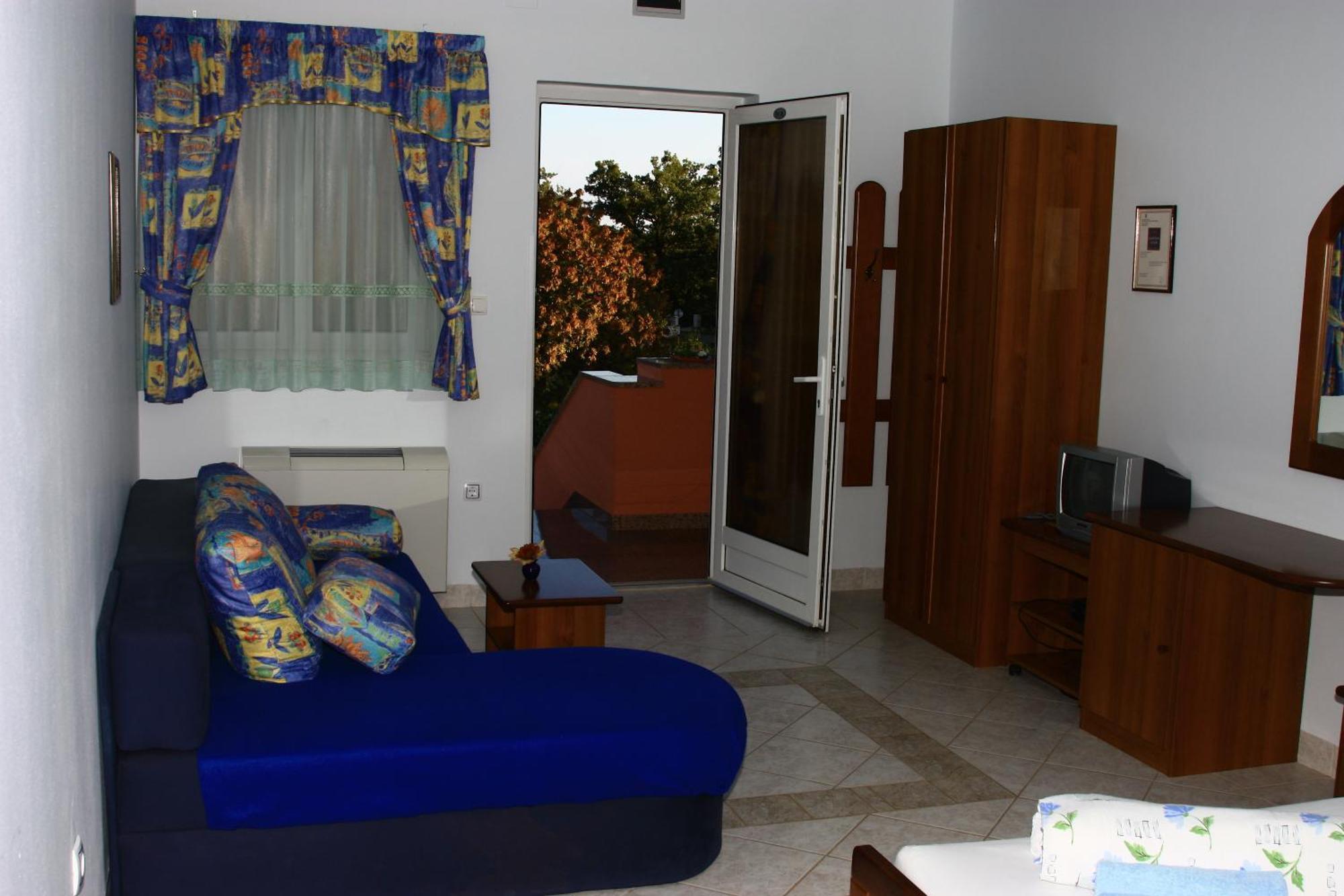 Apartments And Rooms Villa Chiara Krnica Εξωτερικό φωτογραφία