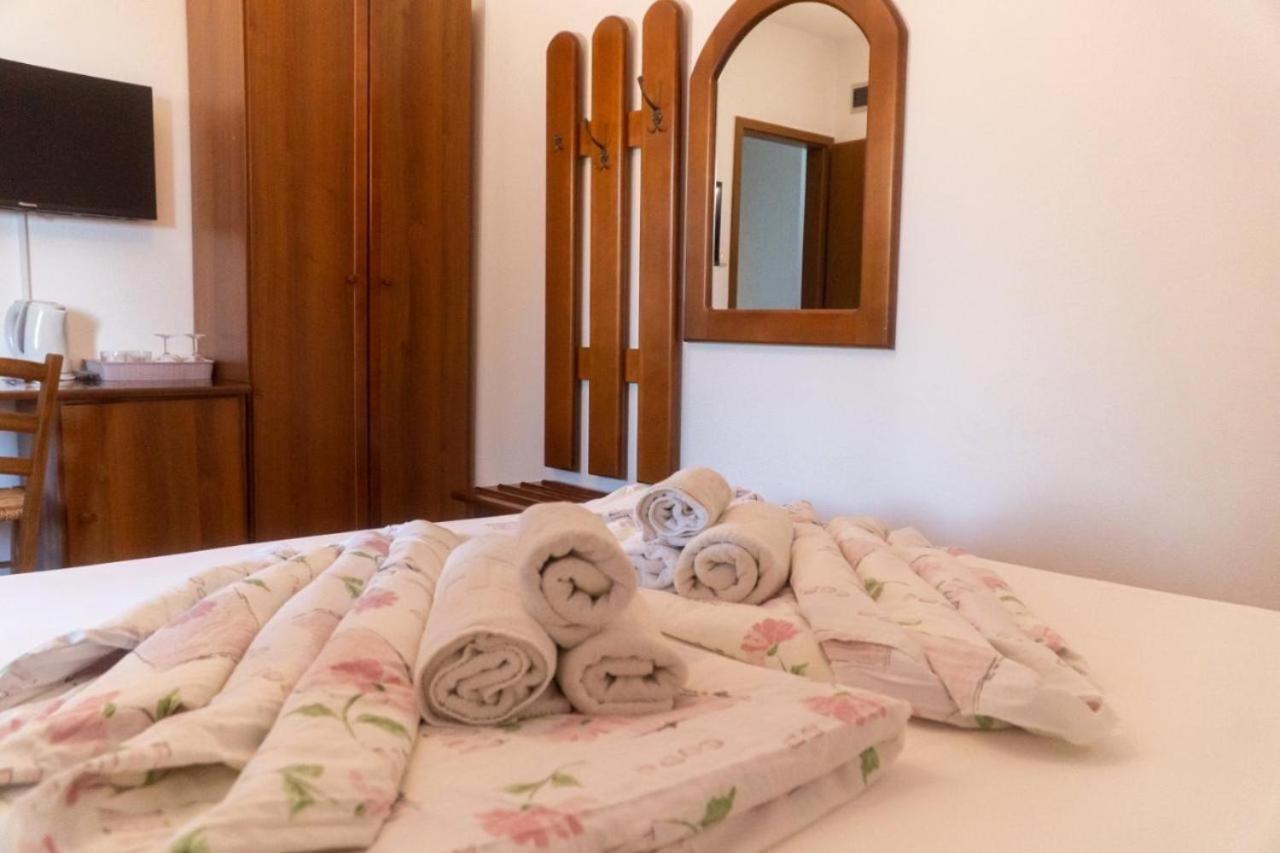 Apartments And Rooms Villa Chiara Krnica Εξωτερικό φωτογραφία
